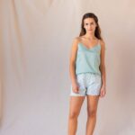 short femme popeline de coton motif feuilles vertes