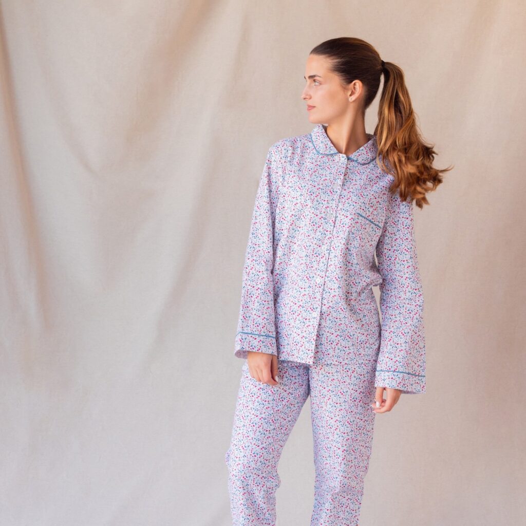 pyjama-femme-coton-classique-pilou-fleurs