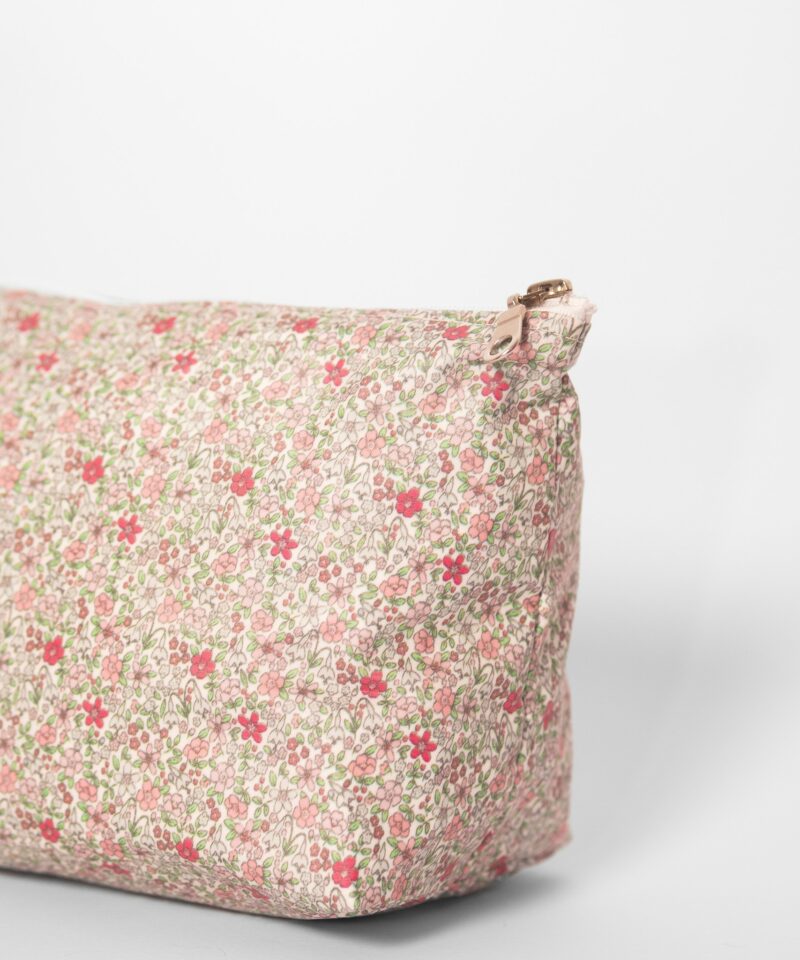 trousse de toilette liberty rose en coton enduit