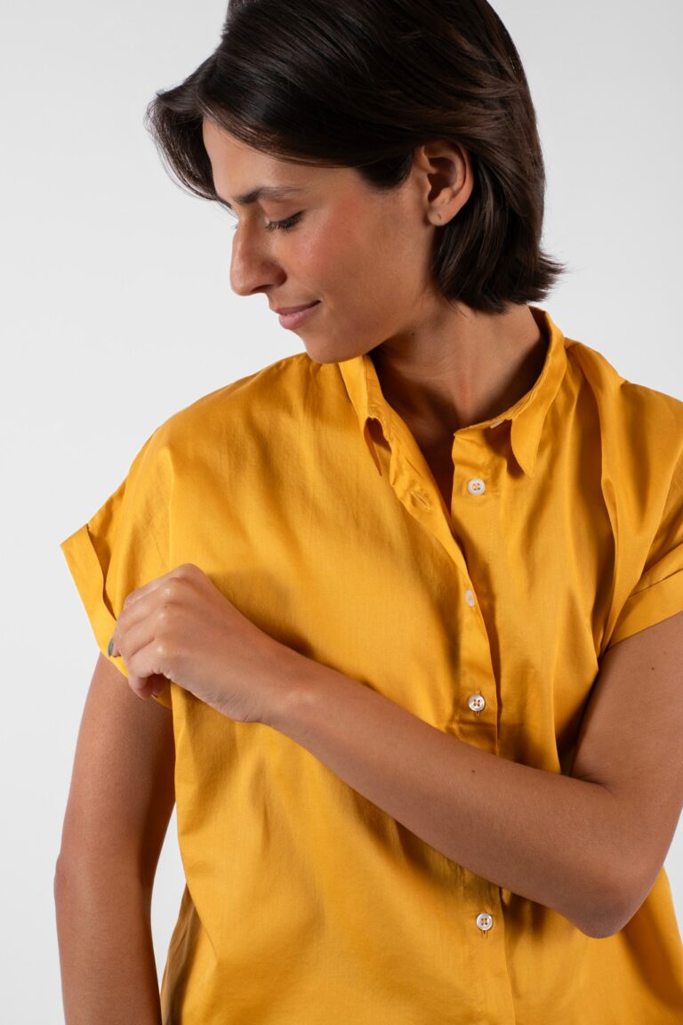Chemisier manches courtes - Satin uni miel
