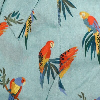 Short femme classique satin de coton motif perroquets Aras jungle