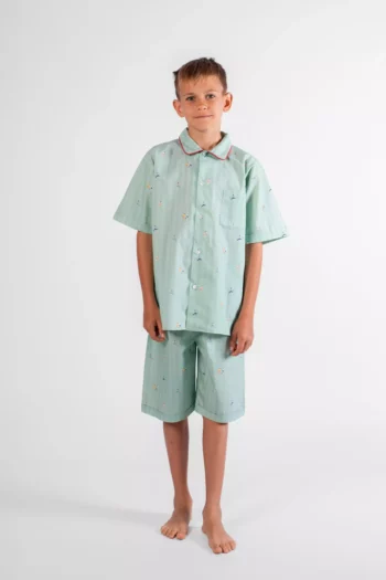 Pyjama court garçon en coton motif foot football.