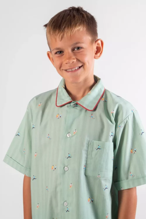 Pyjama court garçon en coton motif foot football.