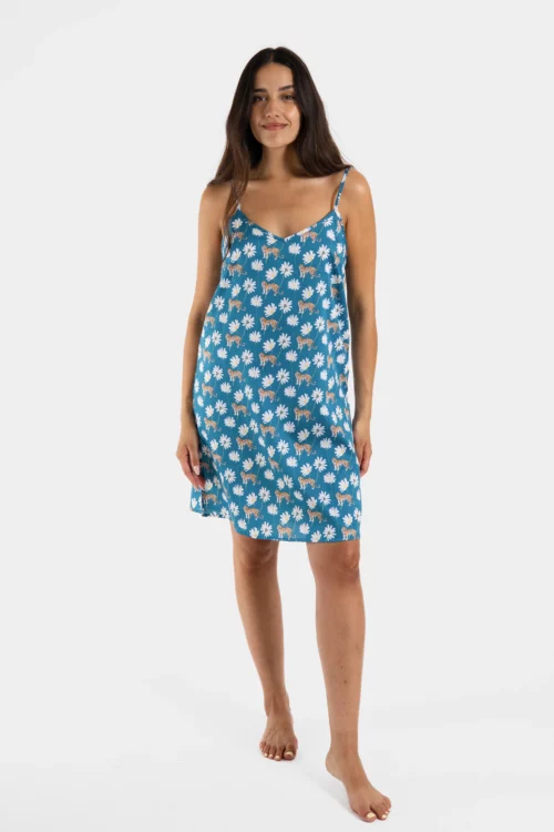 Nuisette fines bretelles tigres et fleurs sur fond bleu