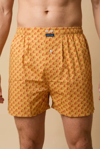 Zoom texture et finitions : Caleçon homme classique - Gladiateurs (Réf : 2430000016134) en voile de coton ( coton très léger ). Vêtement de type homme. Maître Renard.