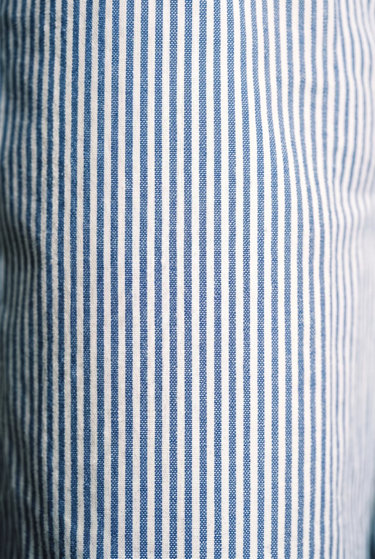 Zoom texture et finitions : Pantalons de pyjama homme - Manhattan (Réf : 2430000015847) en popeline de coton ( coton léger ). Vêtement de type pantalons de pyjama homme. Maître Renard.